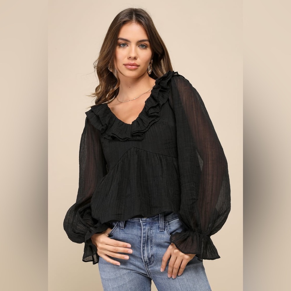 NWT lulus Lavish Babe Black Pleated Ruffled Tiered Long Sleeve Top Size XS